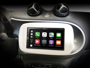 Pioneer SPH-EVO62DAB-SMAW odbiornik multimedialny obsługuje radio cyfrowe DAB+, Apple CarPlay® i Android Auto™, a także funkcje rozrywkowe, takie jak strumieniowanie Bluetooth®, WebLink®, odtwarzanie plików FLAC i inne.